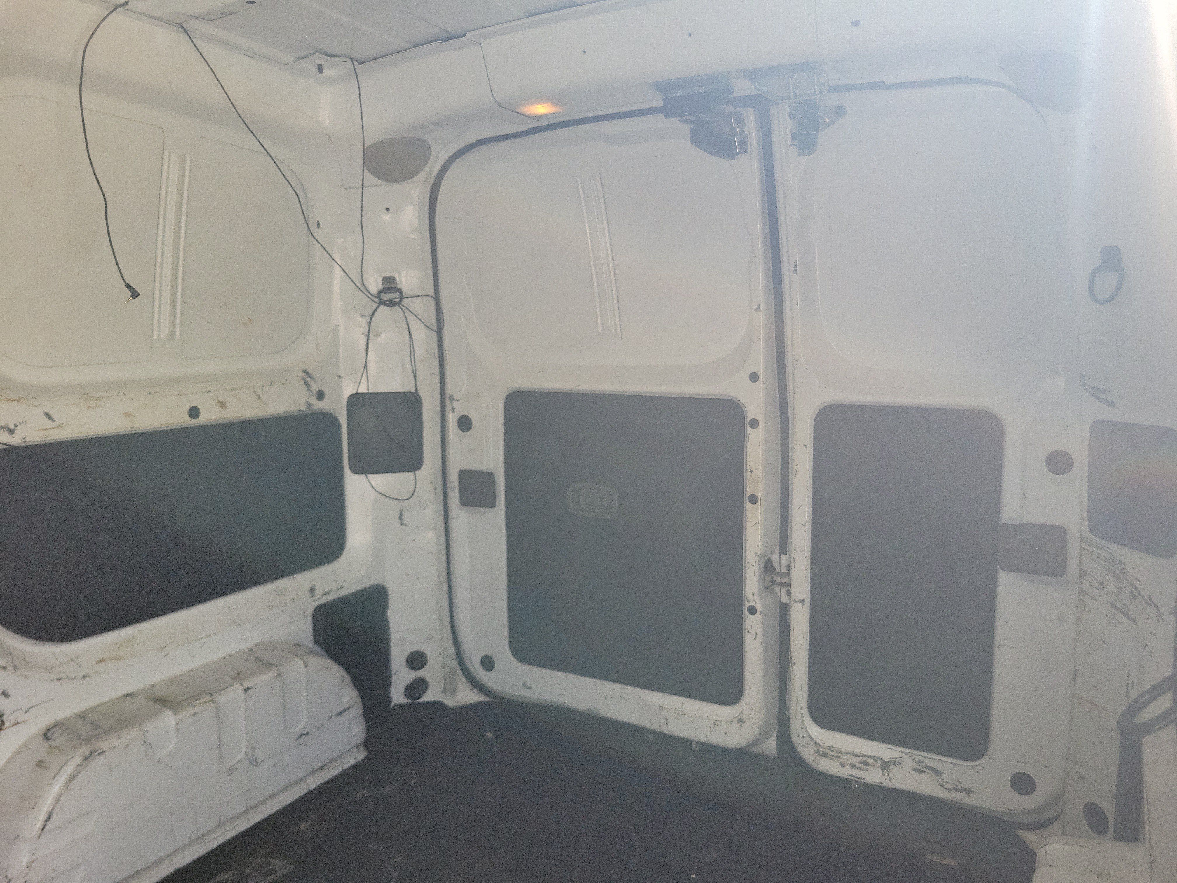 Used 2020 Nissan NV200 S FWD image 14