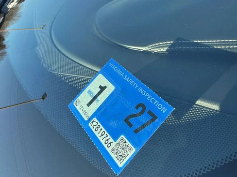 Used 2022 Nissan Maxima SV w/ Floor Mat Group image 11