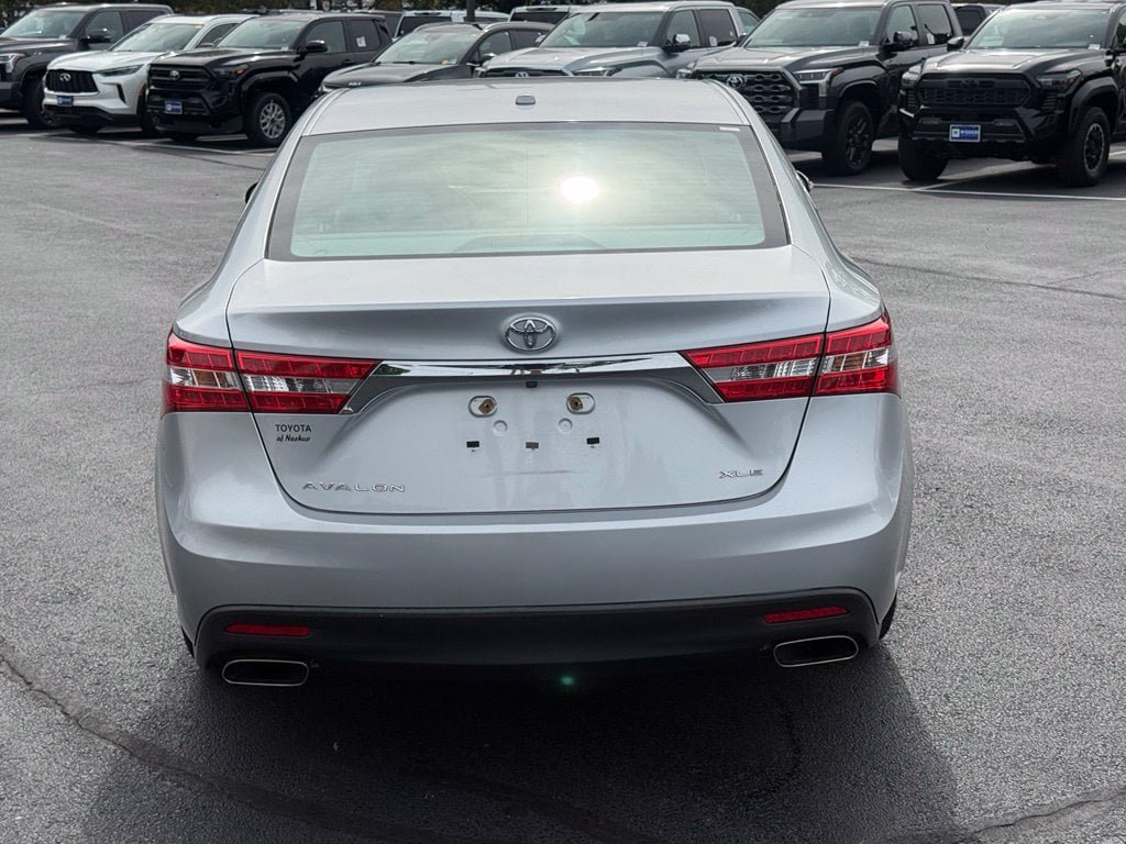 Used 2014 Toyota Avalon XLE Touring FWD image 6