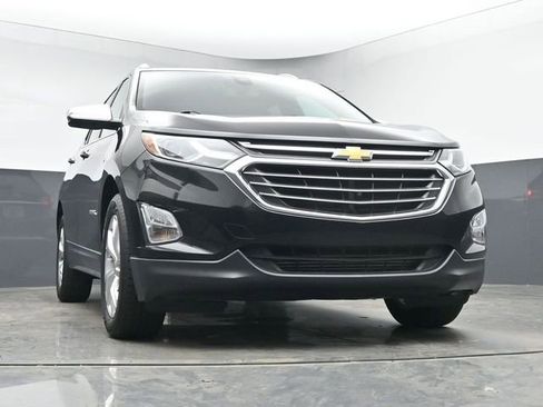Used 2018 Chevrolet Equinox Premier image 10