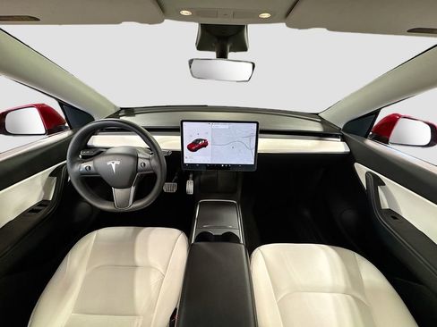 Used 2021 Tesla Model Y Performance image 15