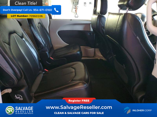 Used 2021 Chrysler Voyager Lxi FWD image 15