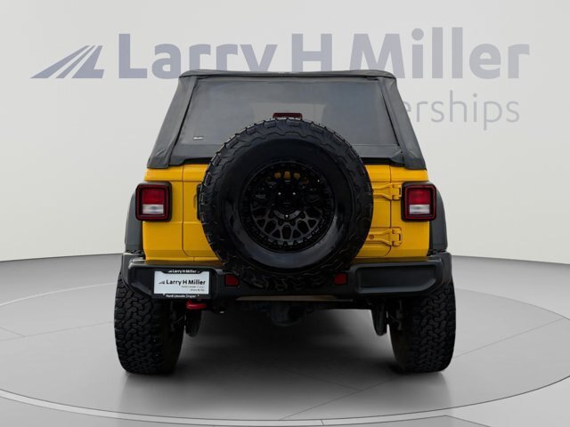Used 2020 Jeep Wrangler Unlimited Rubicon AWD/4WD image 4