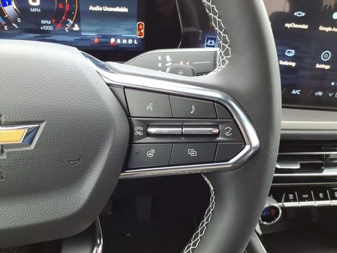 New 2026 Chevrolet Traverse LT image 14