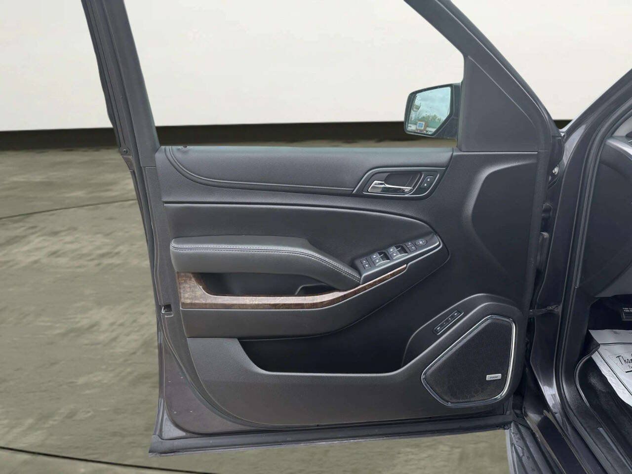 Used 2018 Chevrolet Tahoe LT AWD/4WD image 11