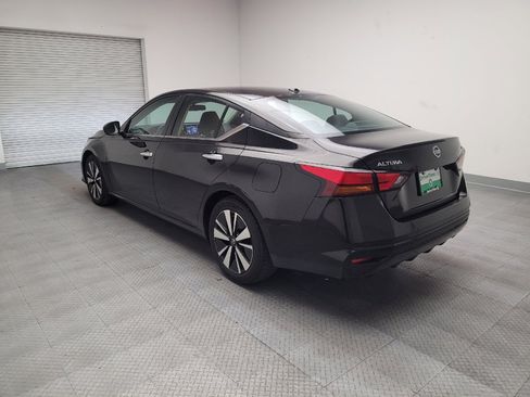 Used 2022 Nissan Altima 2.5 SV image 5