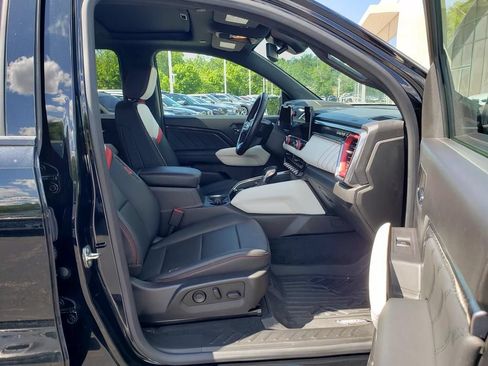 Used 2023 GMC Canyon AT4X AWD/4WD image 17