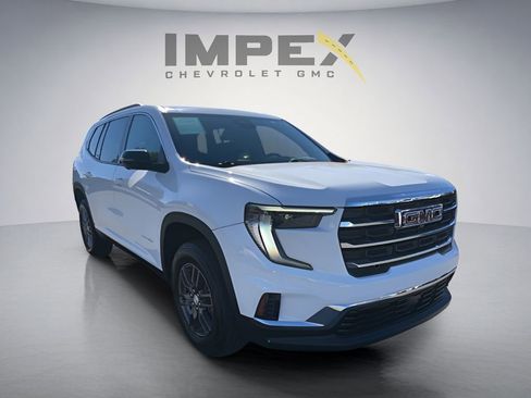 Used 2025 GMC Acadia Elevation FWD image 7