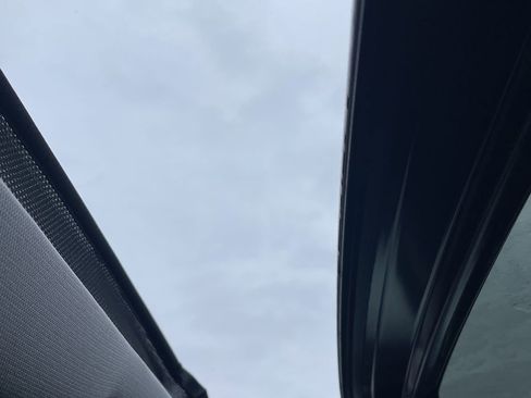 Used 2018 Cadillac Escalade Luxury w/ LPO, Radiant Package image 14