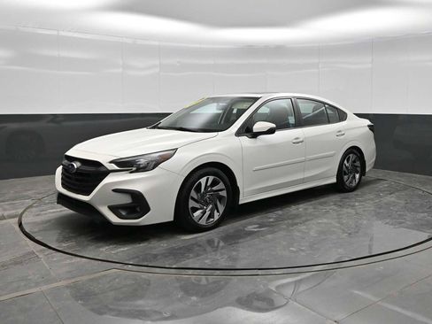 Used 2023 Subaru Legacy Limited image 1
