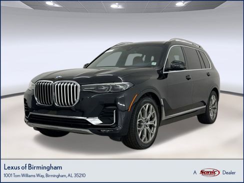 Used 2021 BMW X7 xDrive40i w/ Premium Package image 1