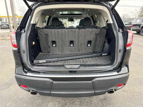 Used 2023 Subaru Ascent Touring image 25