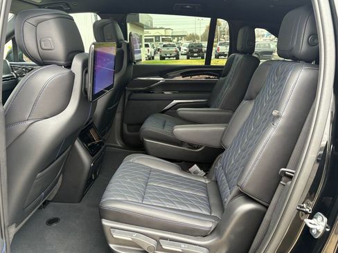 New 2026 Cadillac Escalade IQ Sport 1 w/ LPO, Floor Liner Package image 47