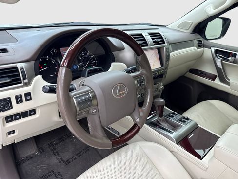 Used 2015 Lexus GX 460 Luxury AWD/4WD image 18