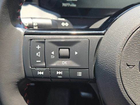 Certified 2026 Nissan Kicks SR FWD image 21