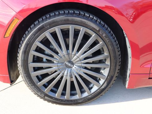 Used 2017 Lincoln MKZ Reserve image 28