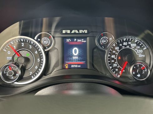 Used 2022 RAM 1500 Big Horn w/ Trailer Tow Group image 13