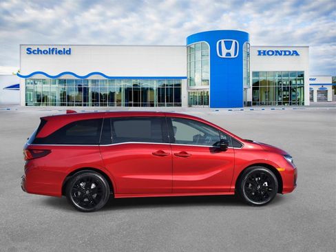 New 2026 Honda Odyssey Sport-L image 2