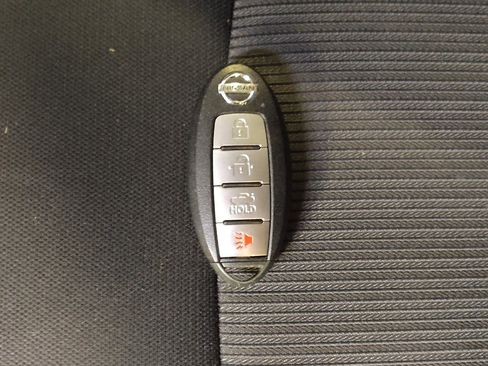 Used 2022 Nissan Sentra SV FWD image 32
