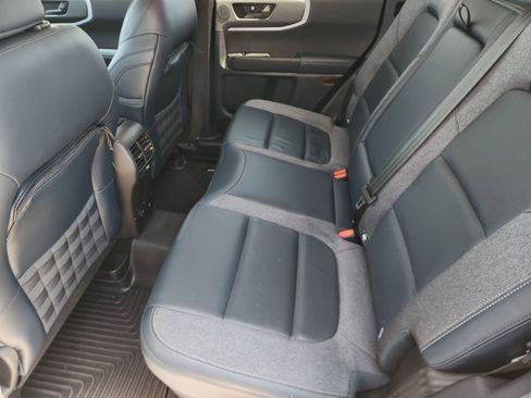 Used 2022 Ford Bronco Sport Outer Banks w/ Tech Package image 35