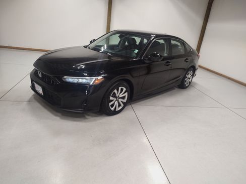 Used 2025 Honda Civic LX image 4