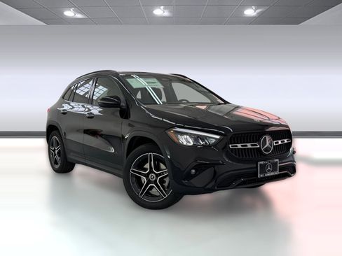 New 2026 Mercedes-Benz GLA 250 GLA 250 image 6