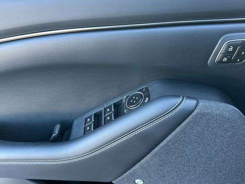 Used 2021 Ford Mustang Mach-E Premium image 11