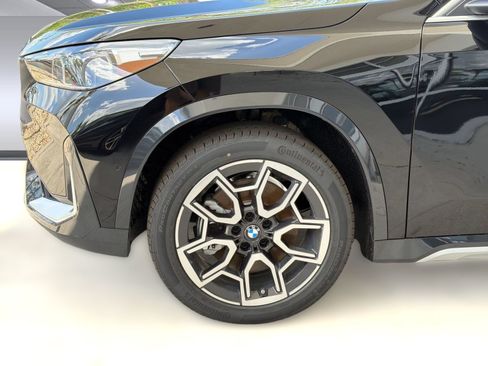 Used 2026 BMW X1 xDrive28i w/ Technology Package AWD/4WD image 11