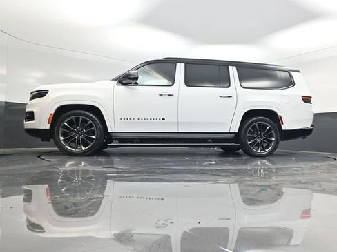 Used 2024 Jeep Grand Wagoneer L Series III w/ Quick Order Packagew 28T image 61