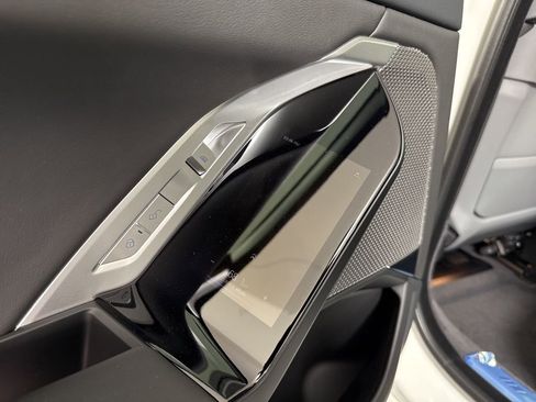 New 2025 BMW 760i xDrive 760i xDrive image 32