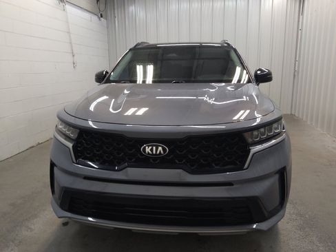 Used 2021 Kia Sorento S w/ Panoramic Sunroof Package FWD image 15