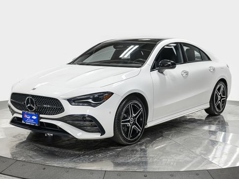 Used 2025 Mercedes-Benz CLA 250 4MATIC image 1