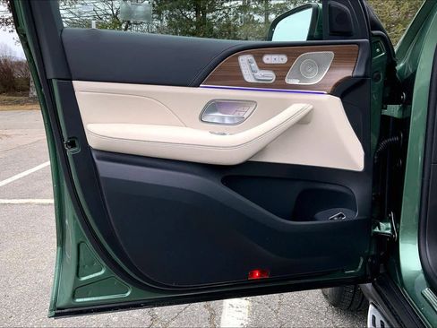 New 2026 Mercedes-Benz GLE 450 4MATIC image 14