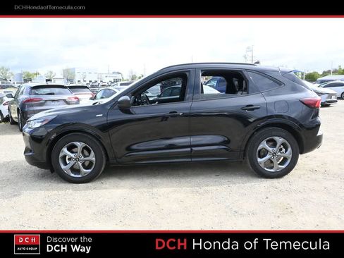 Used 2023 Ford Escape ST-Line w/ Tech Pack #1 FWD image 4