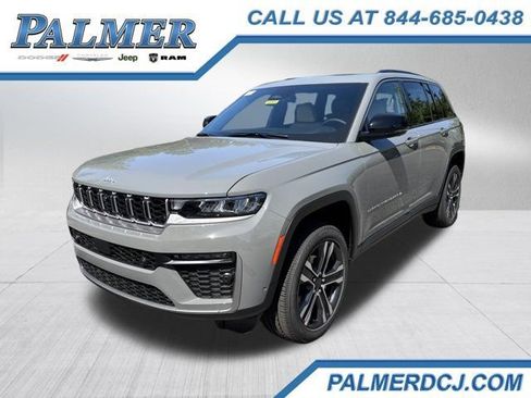 New 2027 Jeep Grand Cherokee Limited AWD/4WD image 1