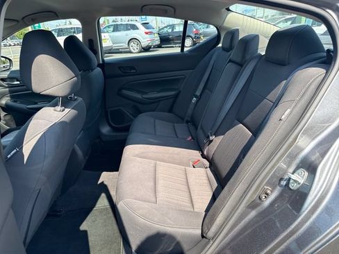 Used 2024 Nissan Altima 2.5 SV FWD image 14