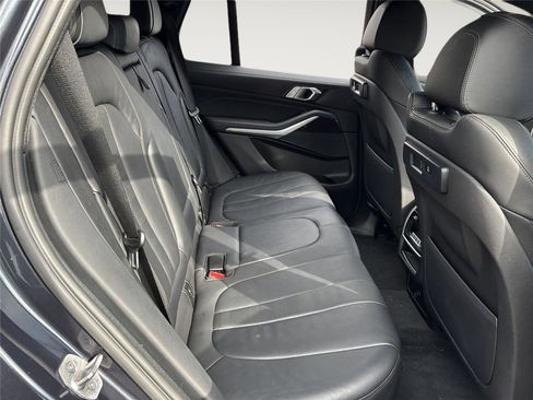 Used 2021 BMW X5 xDrive40i w/ Premium Package 2 image 26