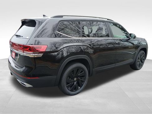 New 2026 Volkswagen Atlas SE FWD image 5