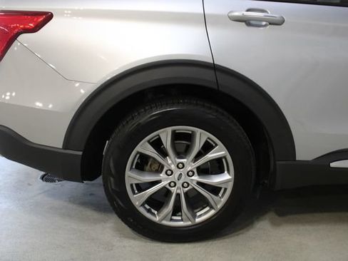 Used 2022 Ford Explorer Limited RWD image 27