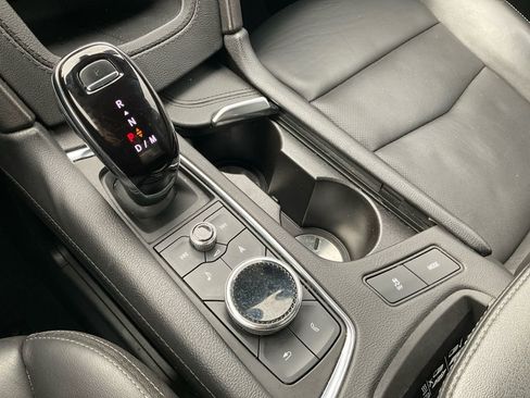 Used 2023 Cadillac XT5 Premium Luxury image 32