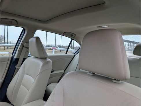 Used 2017 Honda Accord EX-L image 15