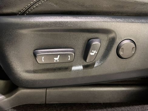 Used 2022 Toyota 4Runner Limited image 24