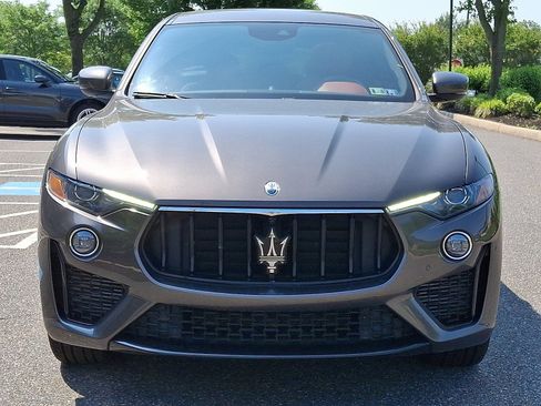 Used 2022 Maserati Levante Modena AWD/4WD image 2