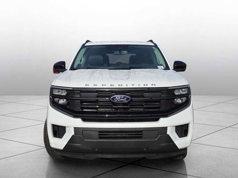 New 2026 Ford Expedition Max Active RWD image 3