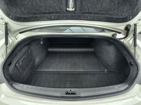 Used 2017 INFINITI Q60 w/ Cargo Package image 42