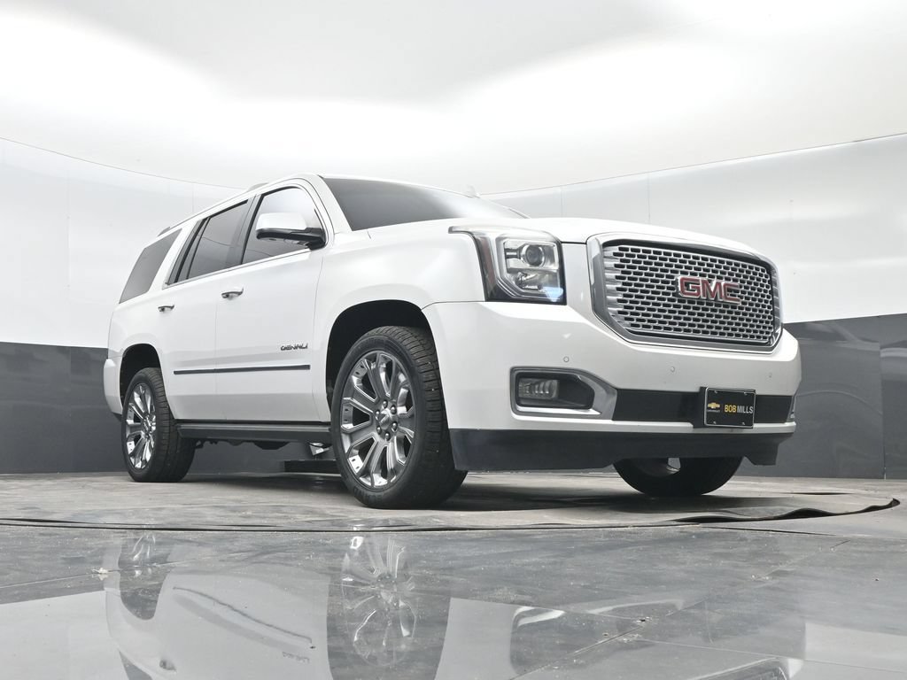 Used 2016 GMC Yukon Denali w/ Open Road Package AWD/4WD image 33