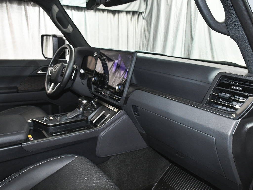 Used 2024 Lexus GX 550 w/ Accessory Package (Z1) AWD/4WD image 64