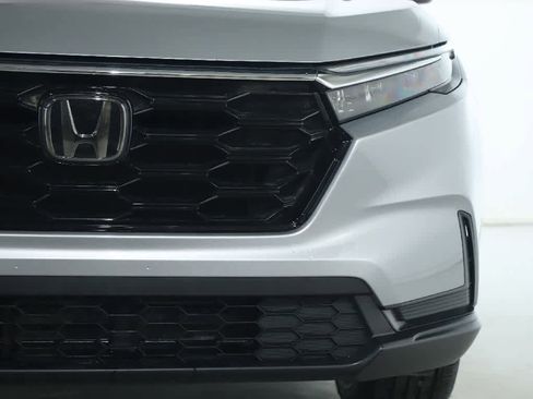 Used 2023 Honda CR-V EX image 7