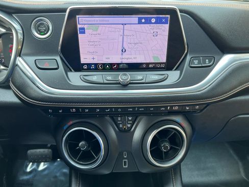 Used 2019 Chevrolet Blazer Premier w/ LPO, 'HIT The Road' Package AWD/4WD image 21