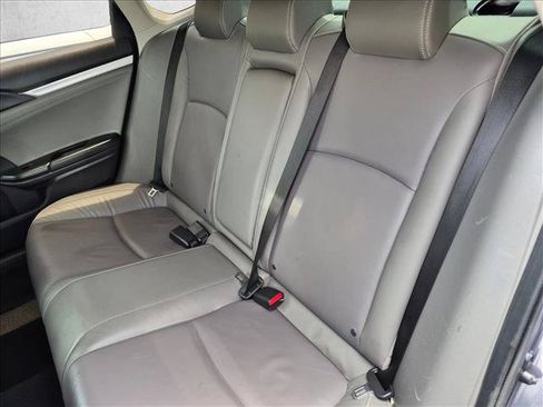 Used 2018 Honda Civic EX-L image 16